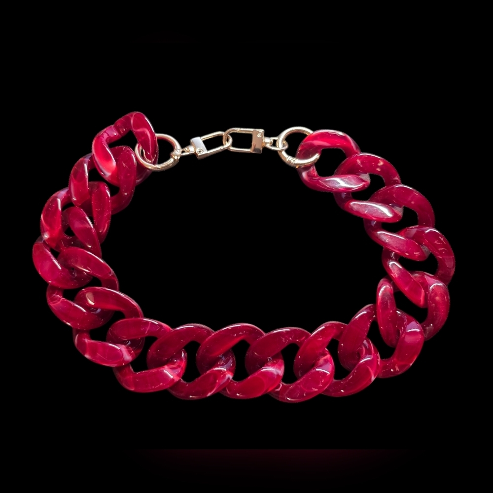 Elegant Chunky Red Bag Chain